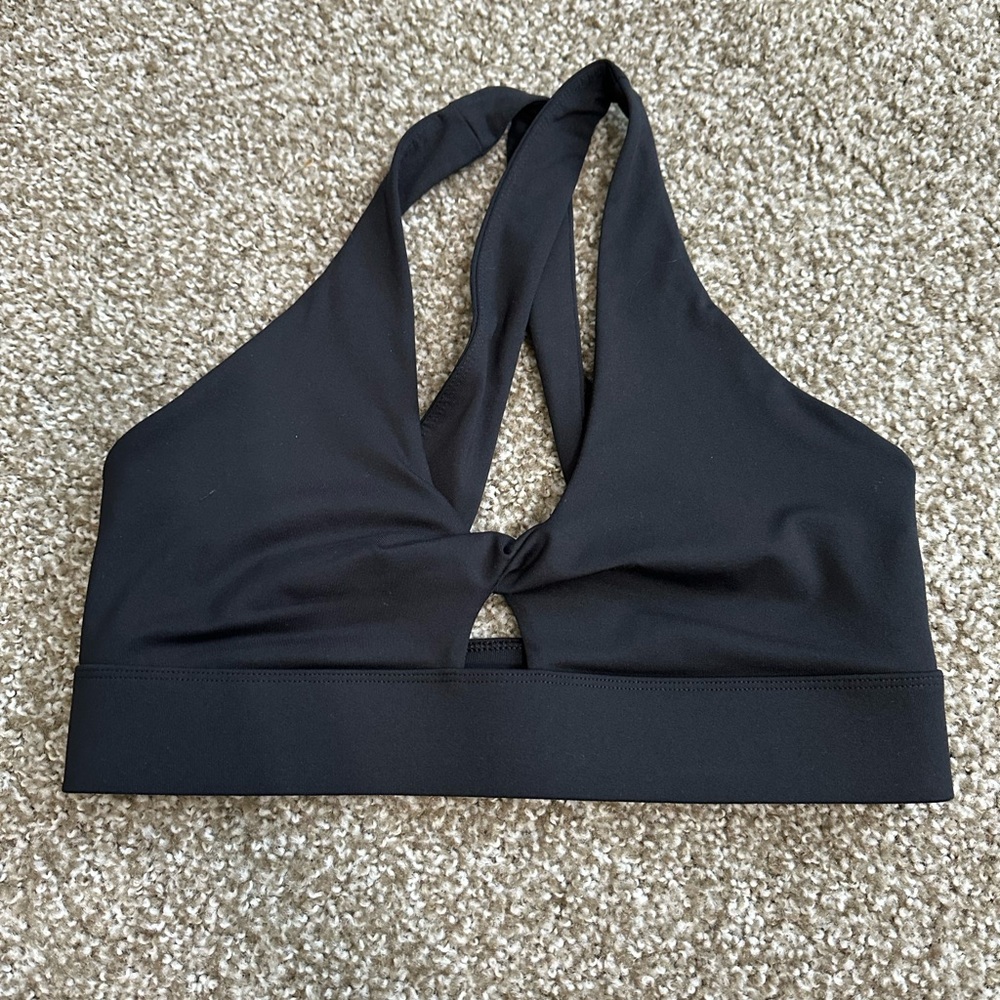 Fabletics Oasis Twist Sports Bra Large Never worn